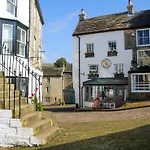 Millstream - Uk1532 * Alston