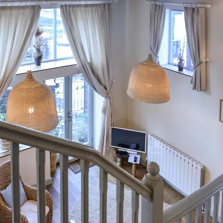 Millstream - Uk1532 Alston