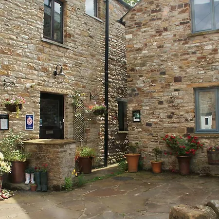 Holiday home Millstream - Uk1532
