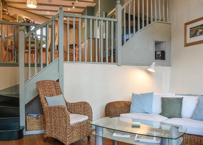 Millstream - Uk1532 Alston